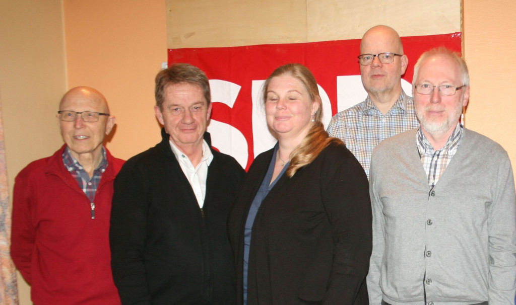 Vorstand von links: Günter Gottschalk, Karl-Heinz Tiemann, Claudia Pannki, Rüdiger Ilse, Michael Wittich